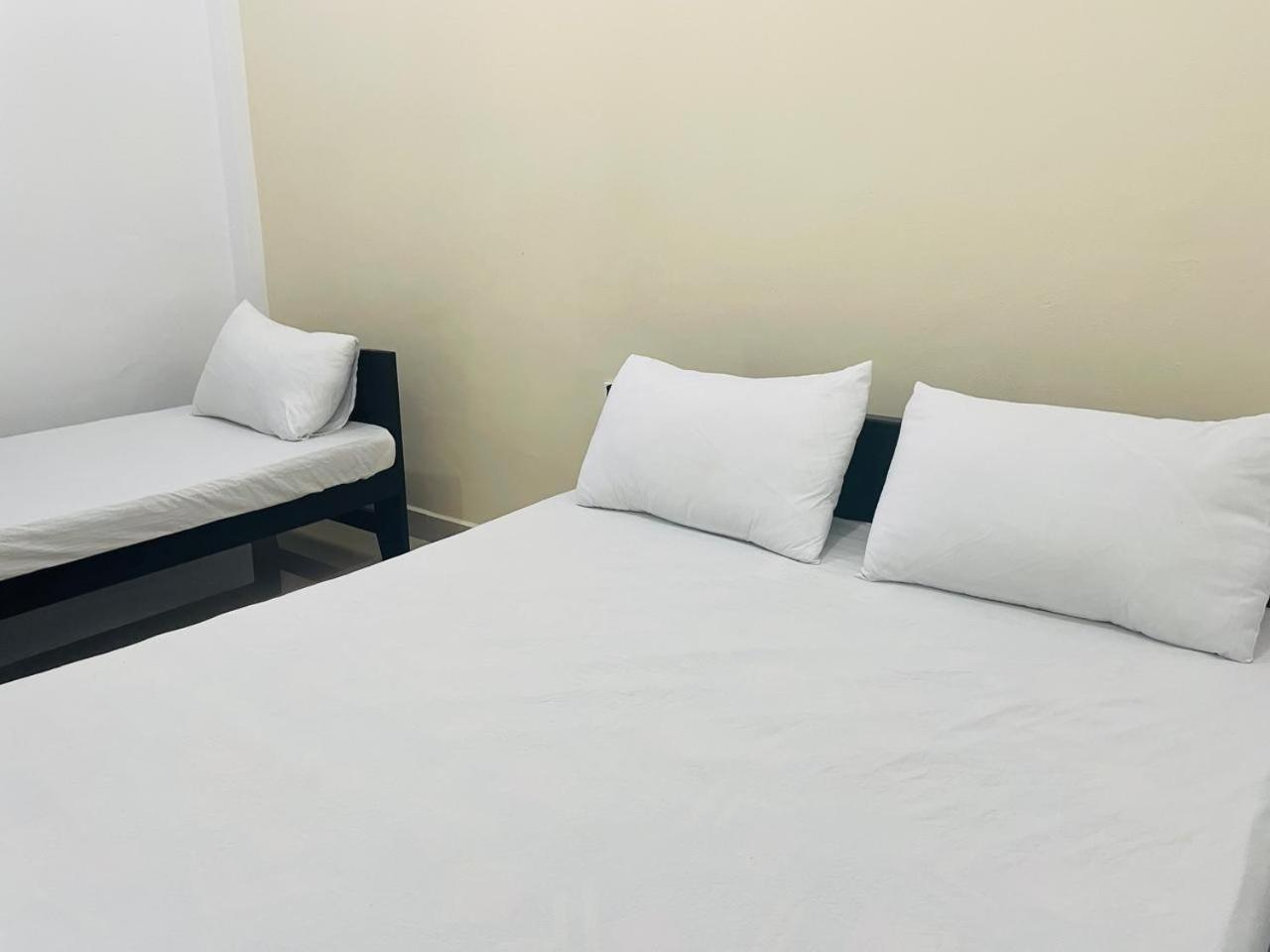 Natraj Guest House Trincomalee Kültér fotó