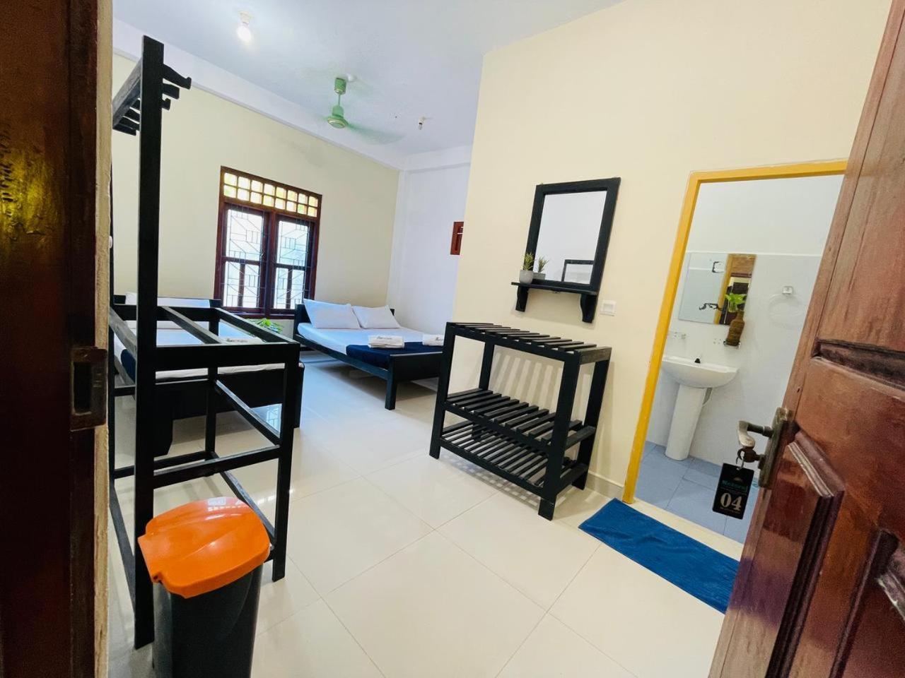 Natraj Guest House Trincomalee Kültér fotó